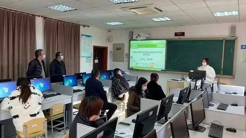 企业培训课程定制：如何打造专属提升方案